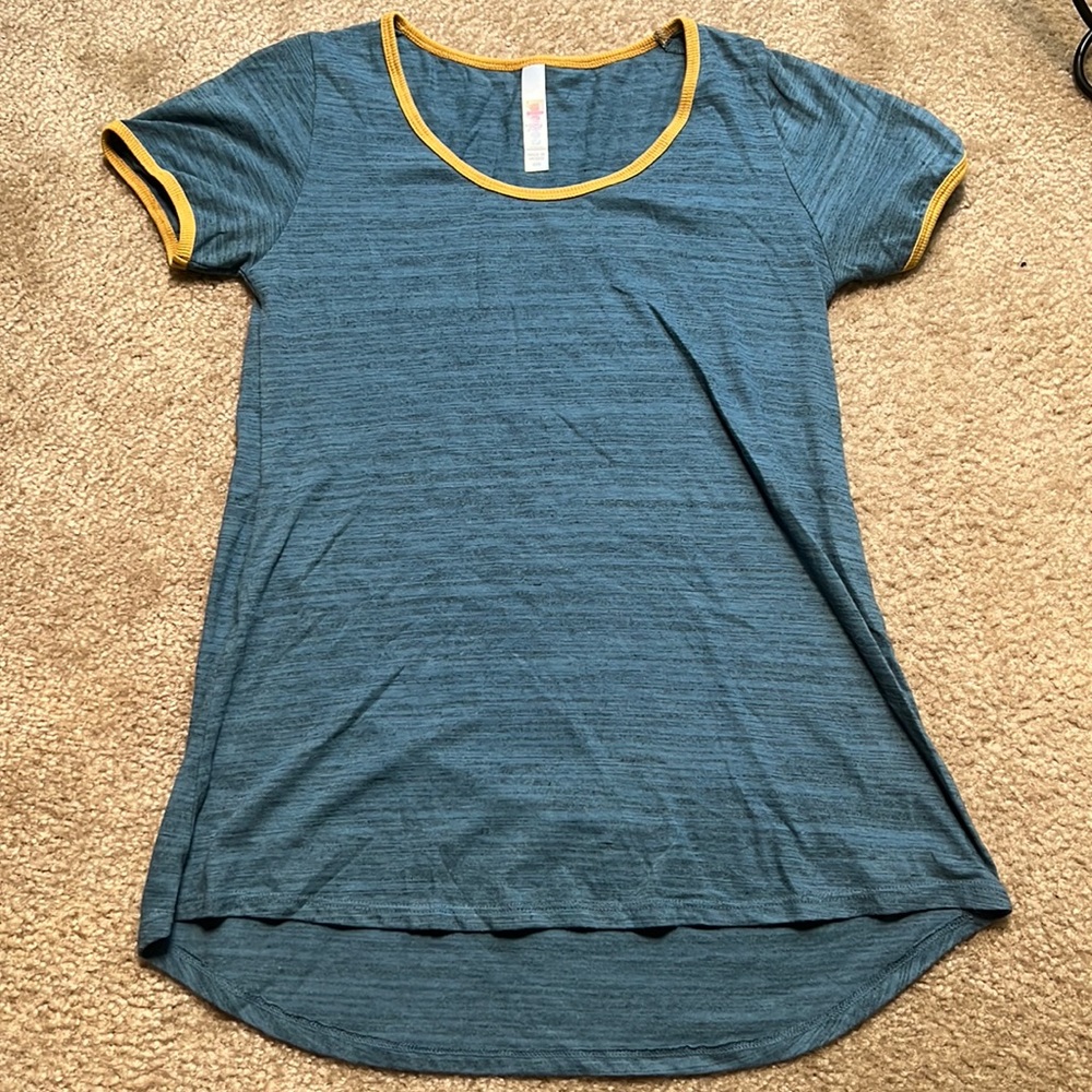Lularoe hi low shirt